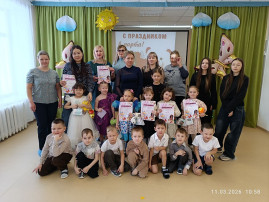 Конкурс «А ну-ка, девочки!».